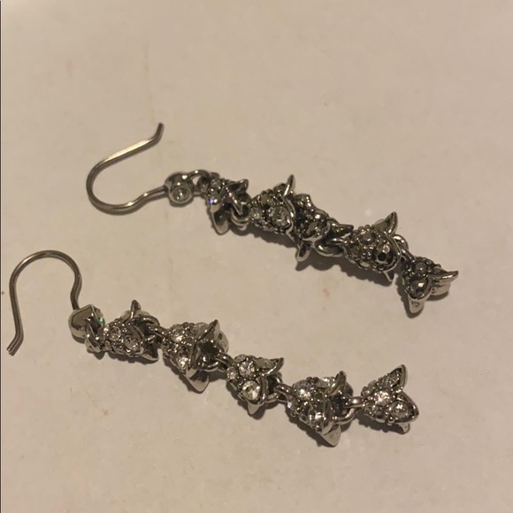 Beautiful flower earrings - Picture 3 of 5